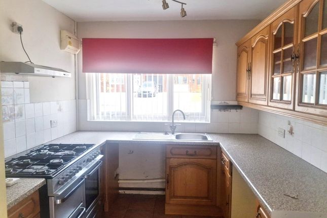 11, Court Road, Lydney photo 2