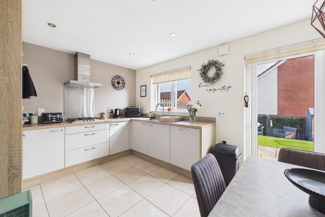 79, Birklands Wynd, Kilwinning photo 4