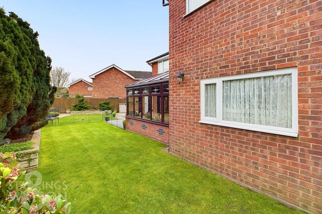Detached house for sale in Wedgewood Court, Gorleston, Great Yarmouth