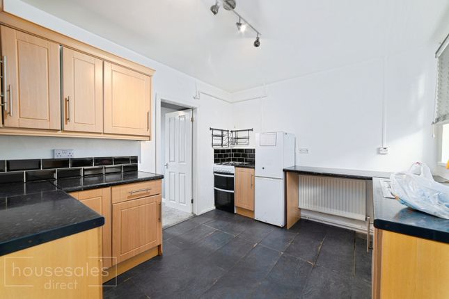 12, Pen Y Graig Road, Swansea photo 3