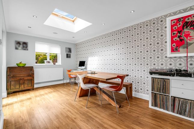 13, Martins Drive, Hertford photo 3