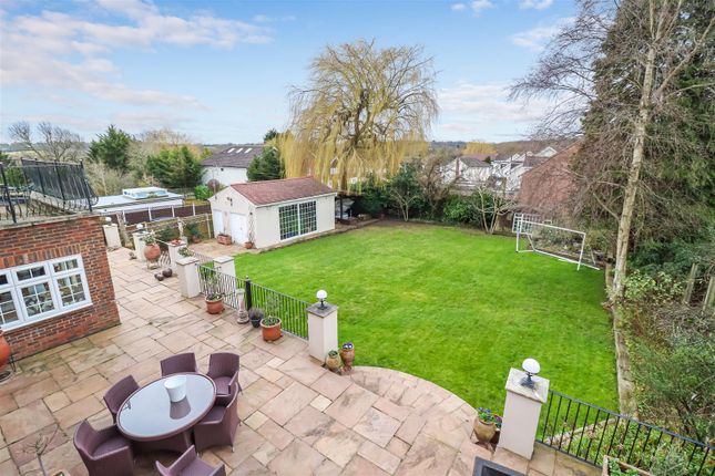 Detached house for sale in Quinta Drive, Arkley, Barnet
