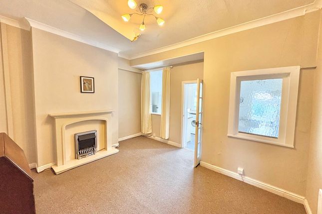 80, Manchester Road, Leigh photo 3