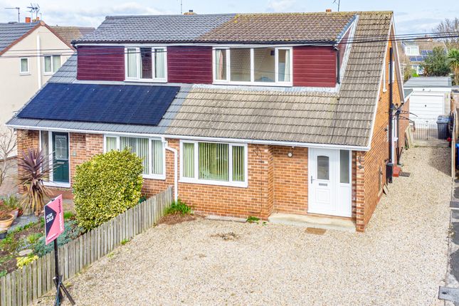 3-bed house on 10, Orchard Drive, Selby, £270,000