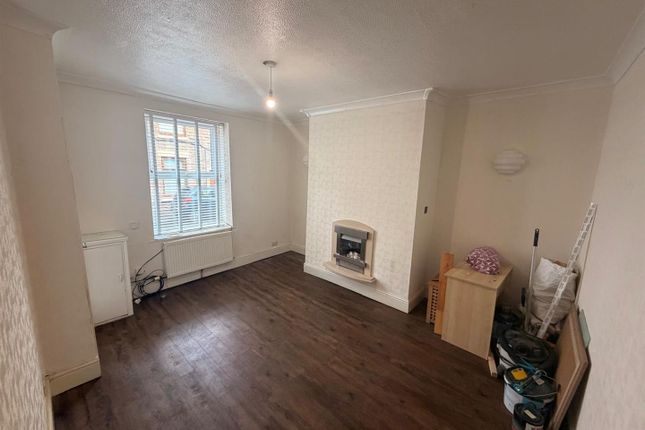 27, Bury Street, Ashton-Under-Lyne photo 3
