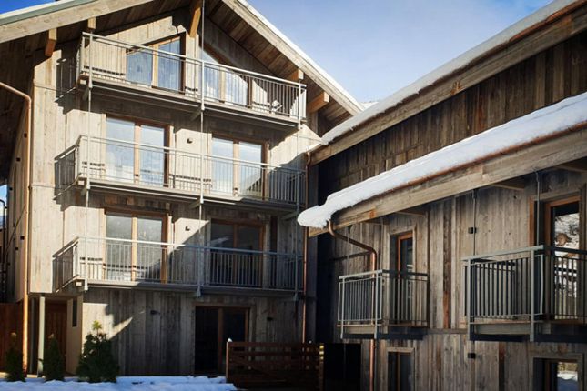 Apartment for sale in Chamonix-Mont-Blanc, Haute-Savoie, France - 74400