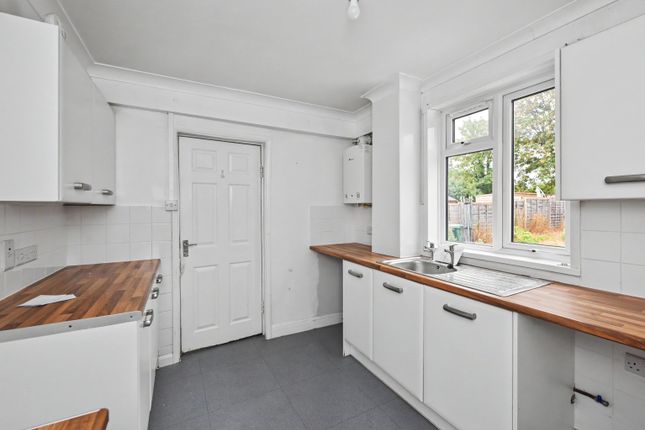 4, Coldnailhurst Avenue, Braintree photo 3