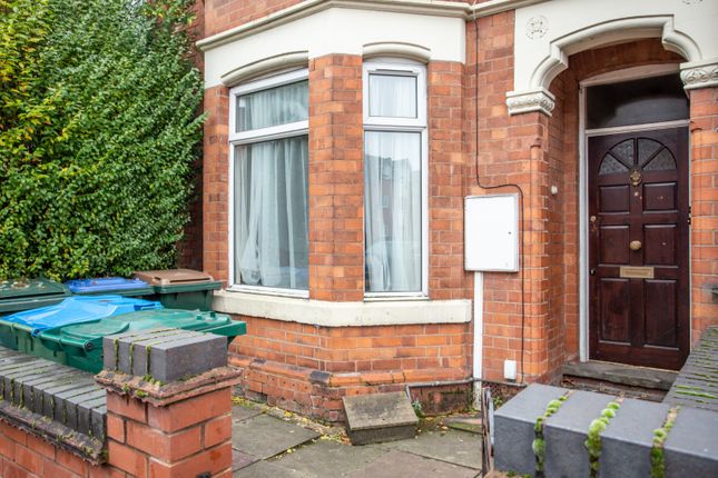 Thumbnail Flat to rent in Albany Road, Coventry