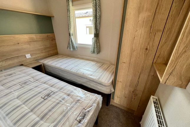 Mobile/park home for sale in Selsey, Chichester