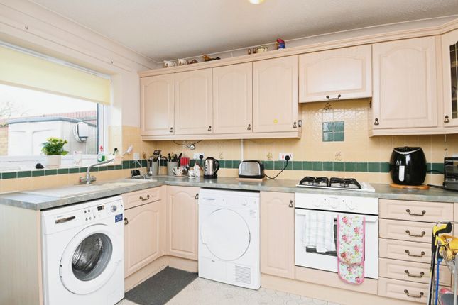 1, Mallard Road, Thetford photo 2