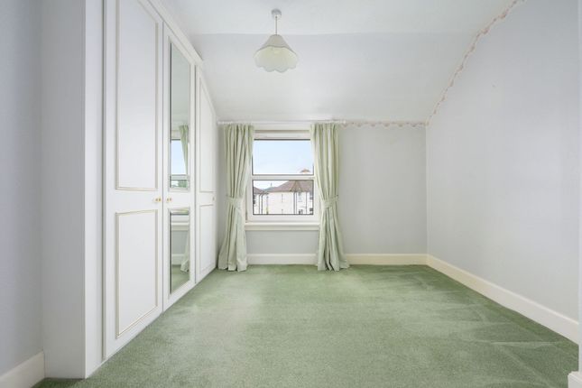 3, Milton Gardens, Stirling photo 4