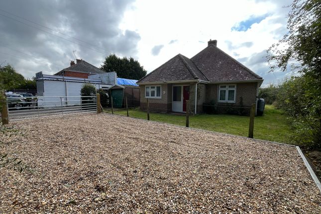 3-bed house on The Rectory Bungalow, Southwick Road, Wickham, £390,000