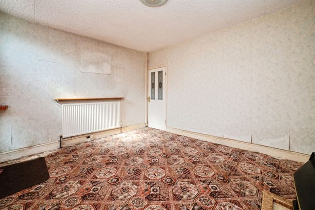 9, Quarry Road, Alfreton photo 4