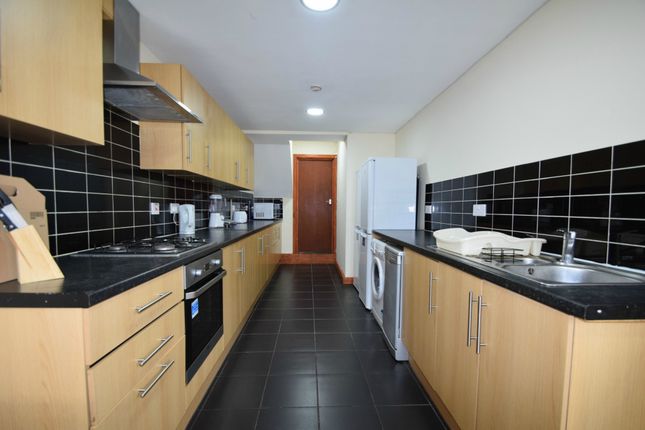 Arabella Street, Cardiff photo 2