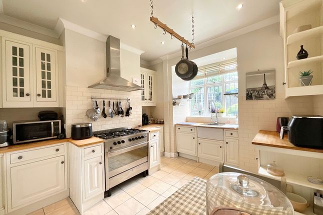 52 Abbots Way, Newcastle photo 2