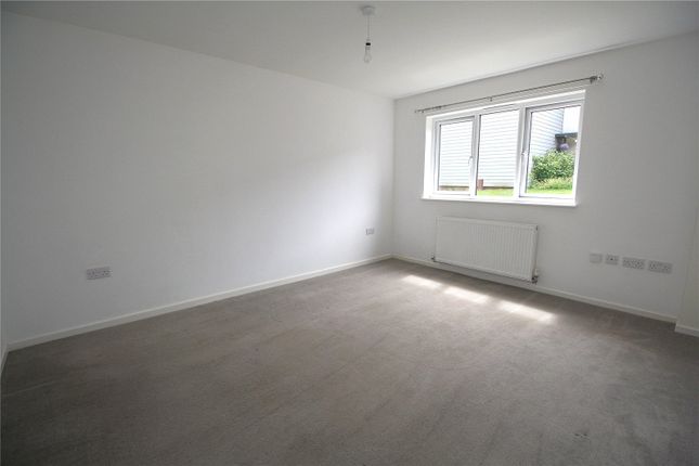 130, St. Lucia Park, Bordon photo 4