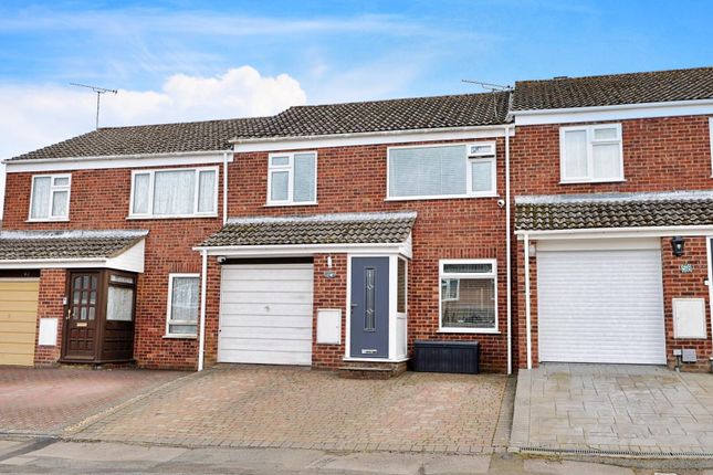 3-bed house on 60, Coventry Close, Wimborne, £330,000