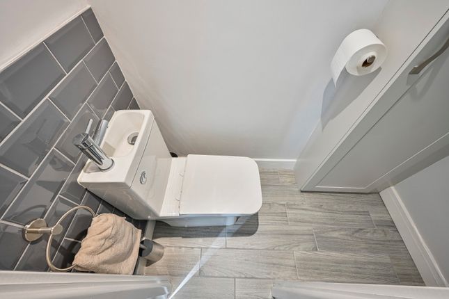 10, Poplar Road, Walsall photo 3
