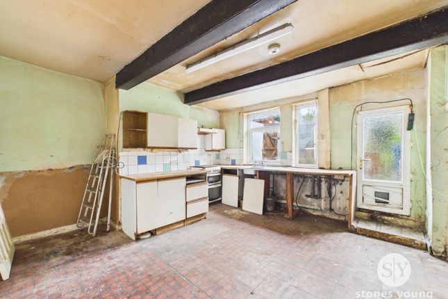 177 Redlam, Blackburn photo 3