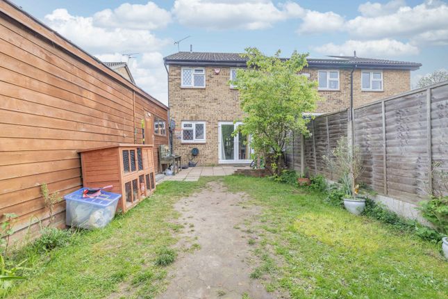 16, The Coppice, Canterbury photo 4
