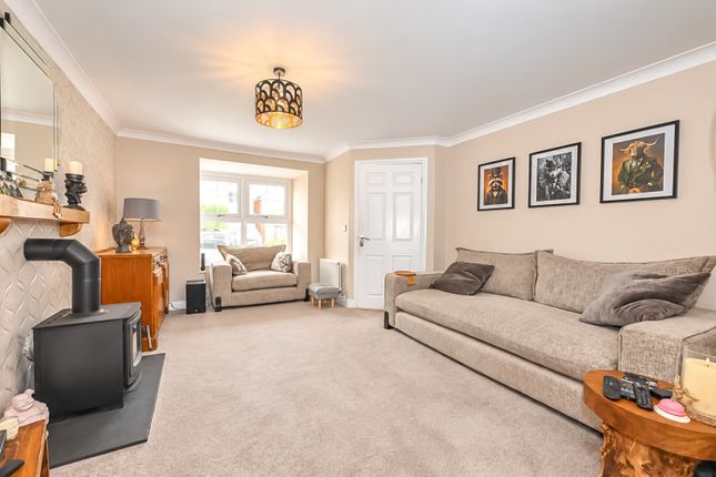 8, Slaley Close New Marske, Redcar photo 2