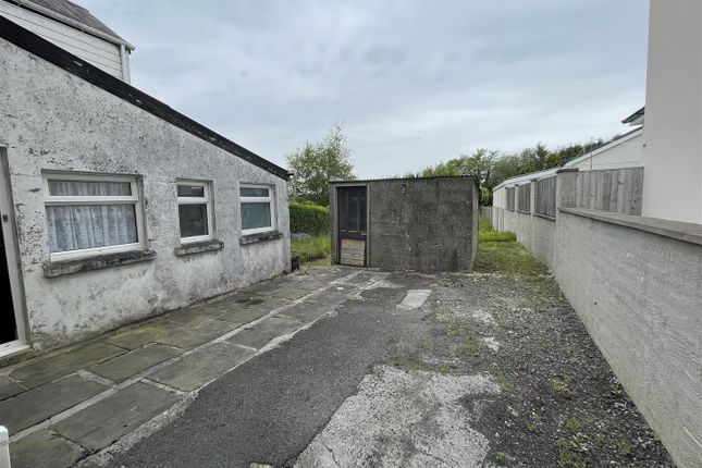 Semi-detached house for sale in Heol Rhosybonwen, Cross Hands, Llanelli