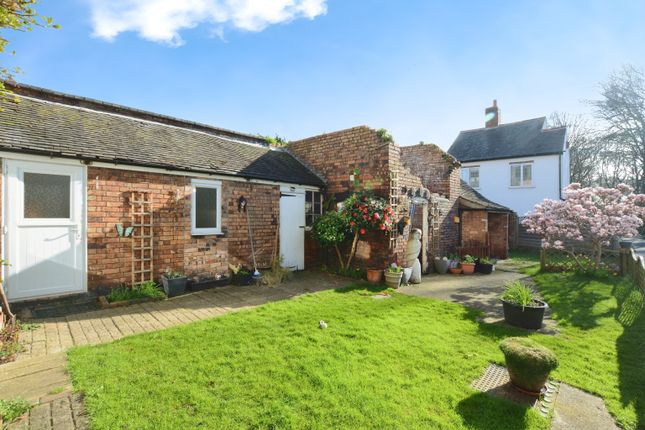 End terrace house for sale in Boot Hill, Grendon, Atherstone