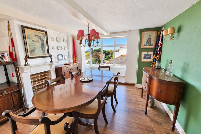 Flat E, 7, Crescent Road, Gosport photo 4