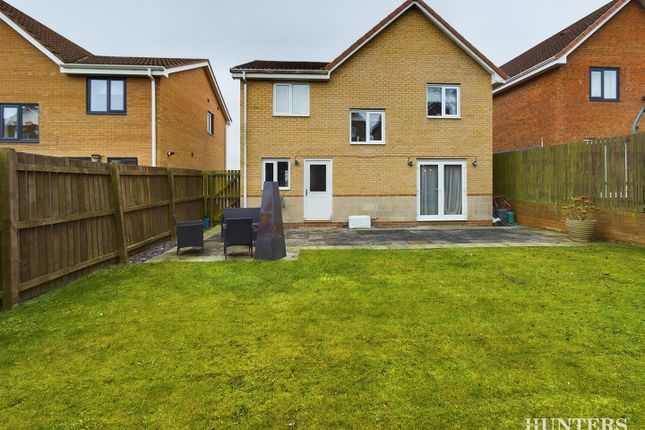 Town house for sale in Langdon Close, Consett, Durham