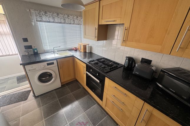 88, Palm Grove Court, Doncaster photo 4