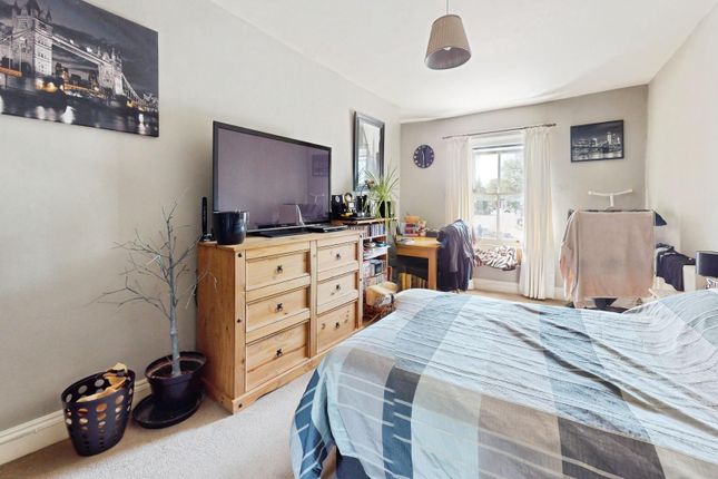 933E50A6-Belgrave-House-Bedroom.Jpg