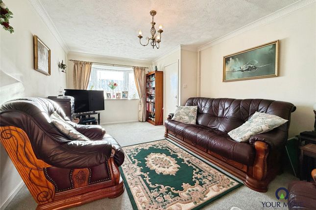 36, Bronze Close, West Sussex photo 2