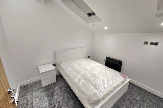 Room to rent in Newhall Street, Birmingham