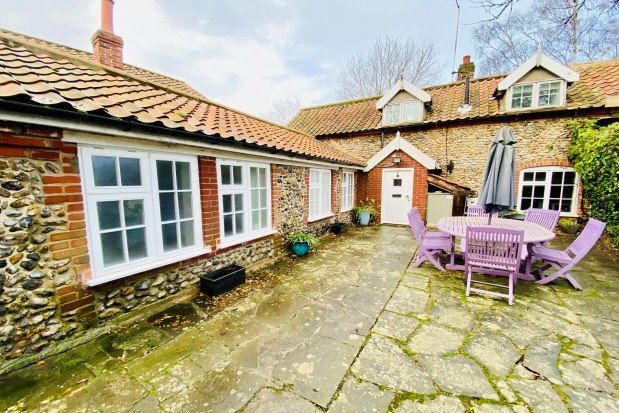 Thumbnail Cottage to rent in The Street, Melton Constable