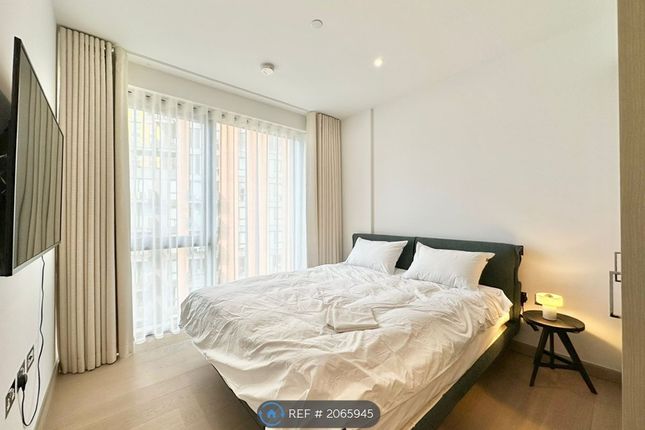 Thumbnail Flat to rent in Legacy Building, London