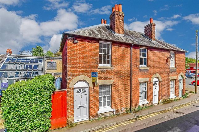 End terrace house for sale in Ivy Lane, Canterbury, Kent