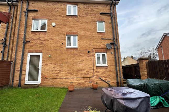 Detached house for sale in Cameron Grove, Eccleshill, Bradford