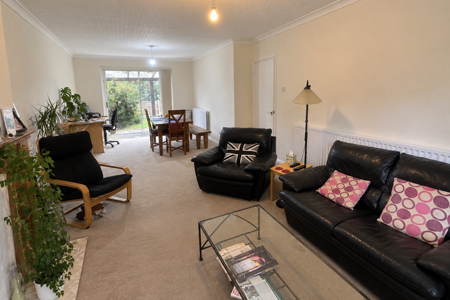 10, Leamington Spa photo 2