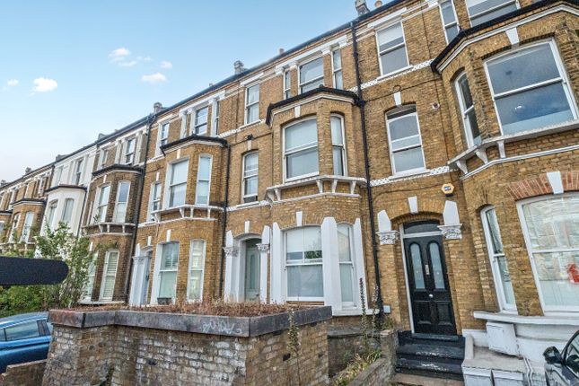 Flat C, 675, Wandsworth Road, London photo 3