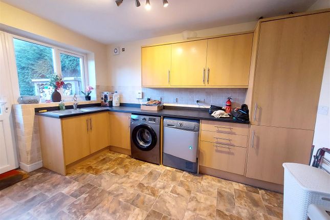 Semi-detached house for sale in Woodbury Close, Hartlebury, Kidderminster