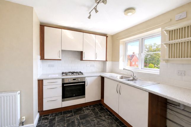 16, Claines Street, Alton photo 3