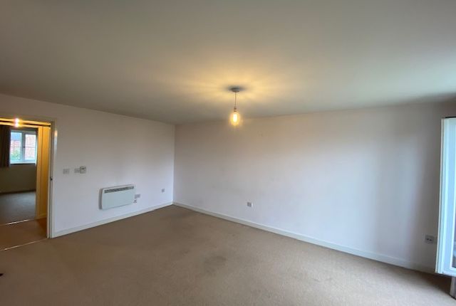 92, Waltheof Road Sheffield photo 4