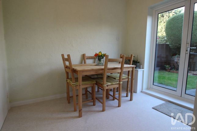 20, Edmunds Road, Hertford photo 4