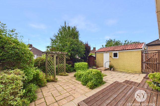 30 Grasmere Avenue, Blackburn photo 4