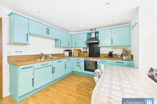 Apartment 611,, Landmark House, Bradford photo 3