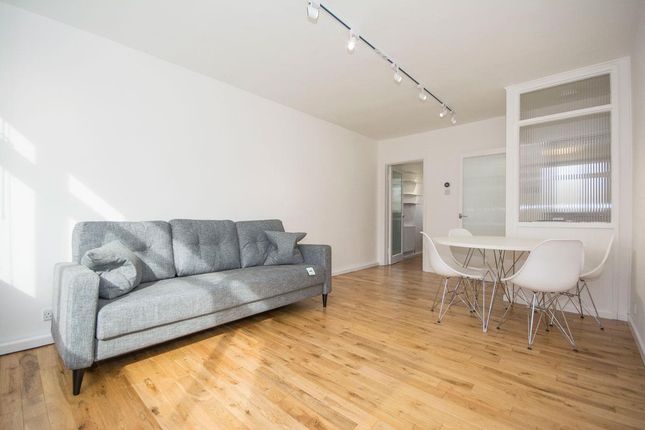 Thumbnail Flat to rent in Angell Road, London