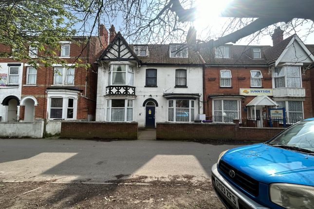 8 36, Scarbrough Avenue, Skegness photo 2
