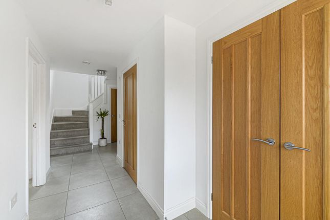 Lodge Close, Allington photo 2