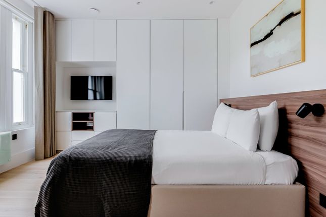Queen Size Bed
