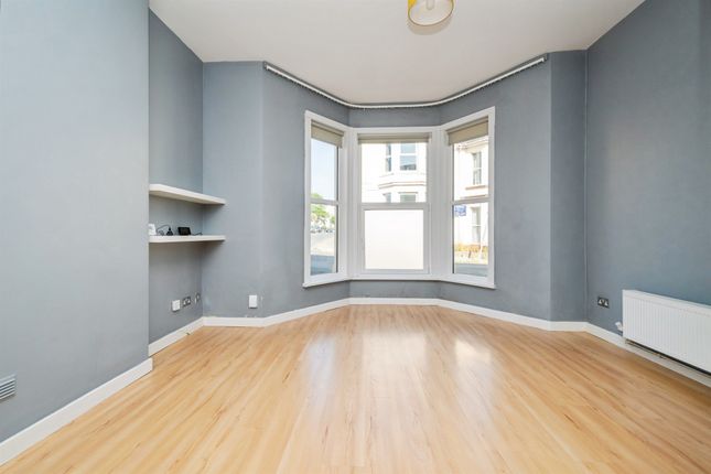 Flat C, 27, Mildmay Street, Plymouth photo 2